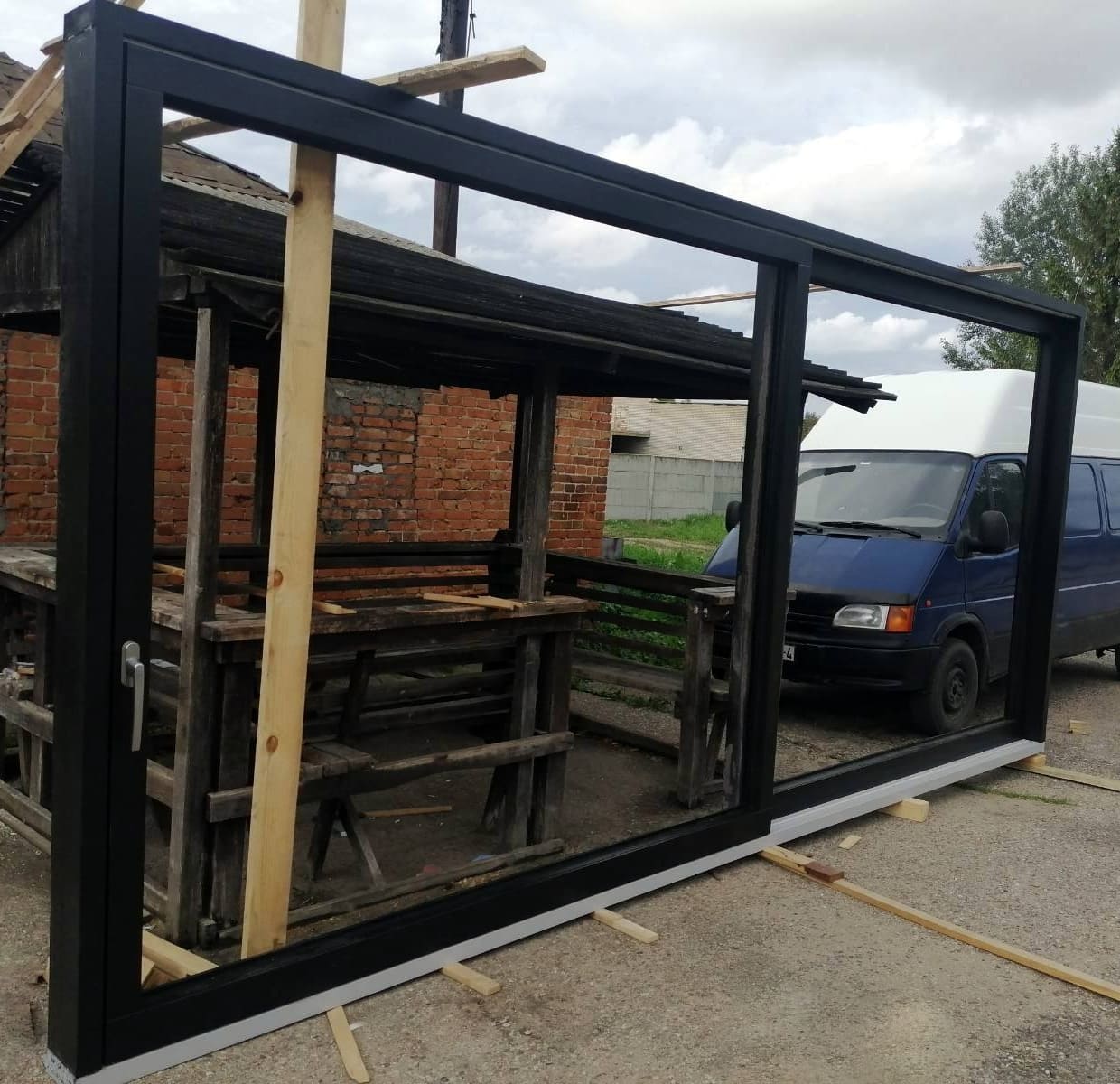 Пример работы: широкий раздвижной портал